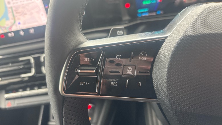 Renault 4 110kW Iconic+ 52kWh Comfort range 5dr Auto Electric Estate